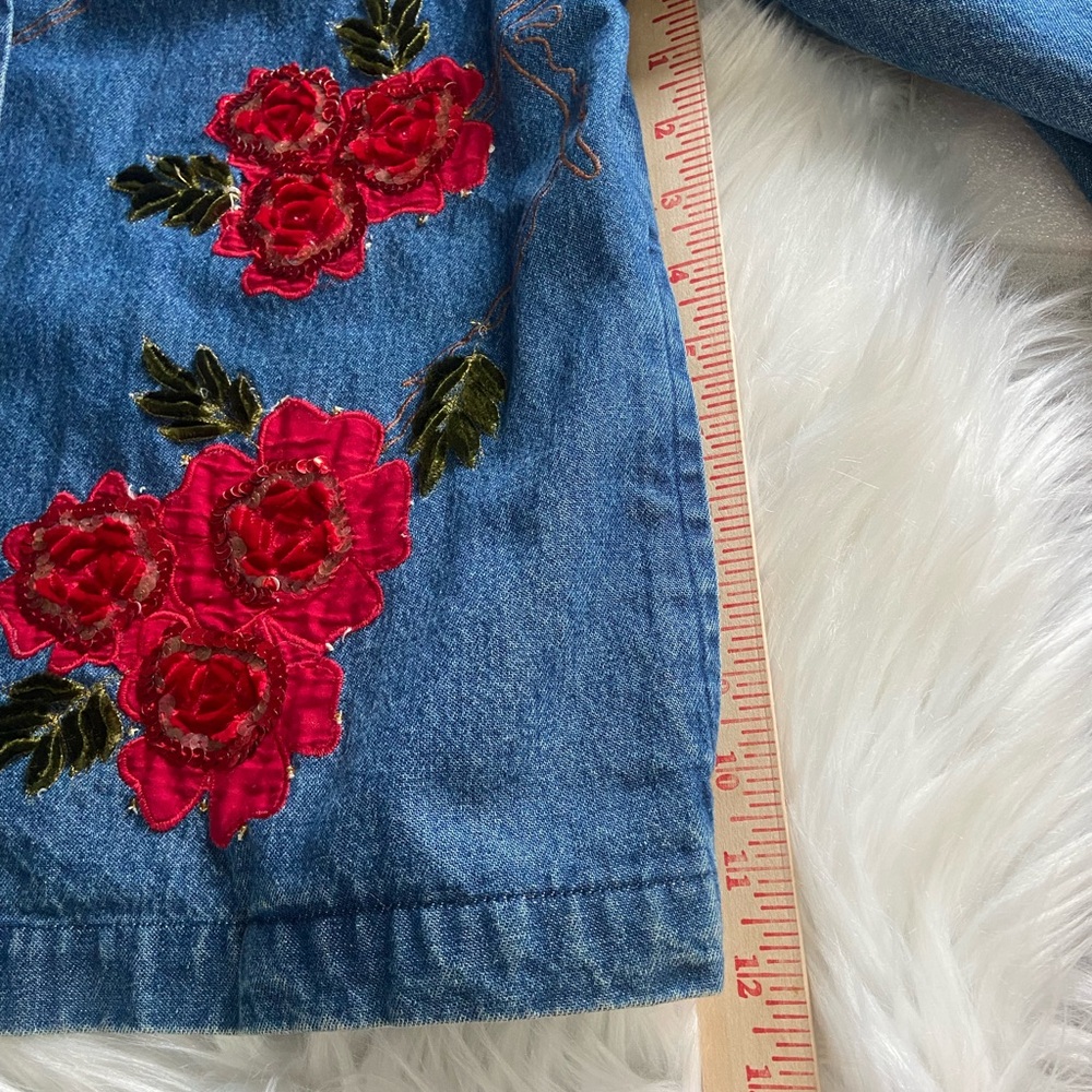 Tantrums Sz S Women’s Blue Denim Jacket with Red Floral Embroidery - Picture 8 of 11